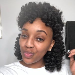 Meet your Posher, Kenyatta